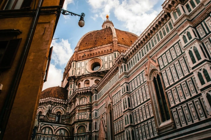 Toscane_Florence-duomo-cathedrale-santa-maria-del-fiore-architecture-italie